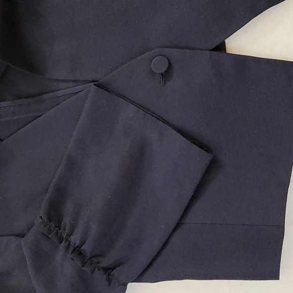 Club Monaco blazer, size 6, blue - Picture 4 of 4